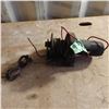 Image 1 : 12 Volt winch no controller as is