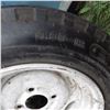 Image 7 : Assorted small tires sizes in pictures