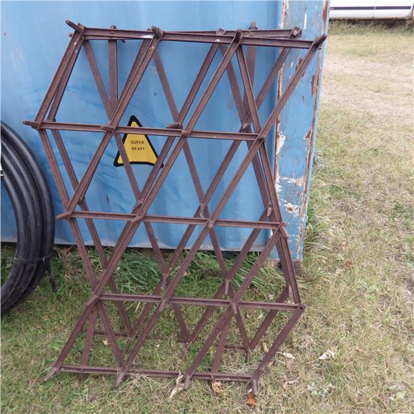 Two sections of diamond Harrows