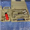 Image 1 : screwdriver and socket sets