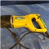 Image 2 : Power Fist reciprocating saw working