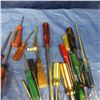 Image 3 : assorted screwdrivers