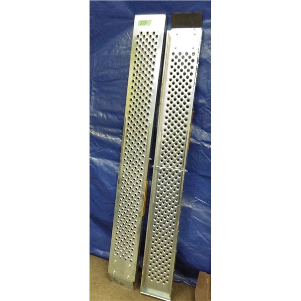 Set of loading ramps