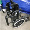 Image 9 : Wheelchair with removable seat