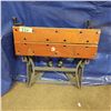 Image 1 : Black and Decker Workmate fold Up Workbench
