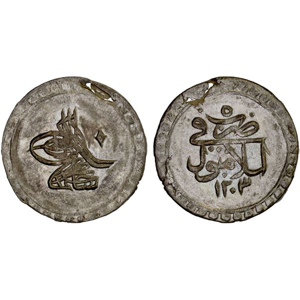 OTTOMAN TURKEY: Selim III, 1789-1807, AR 10 para, Islambul, AH1203 year 5, Unc