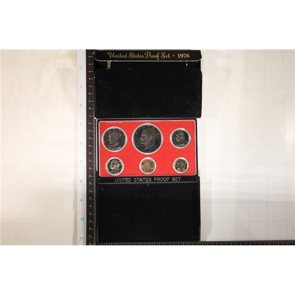 1976 US PROOF SET (WITH BOX)