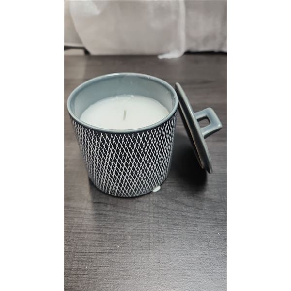 Bergen weave matte Grey wax filled c/holder 3"H 4"D by Torry Tagus