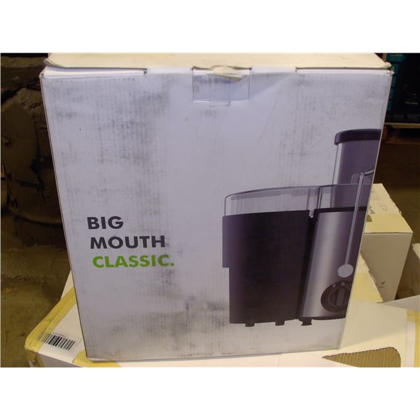 Big Mouth Compact Silver - Retail $120