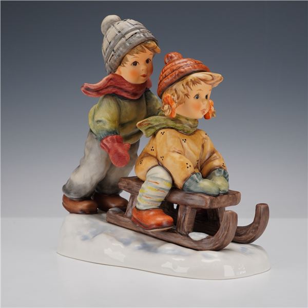Goebel Hummel Figurine, Making New Friends