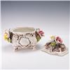 Image 5 : Capodimonte Italian Porcelain Covered Box with Rose Accents