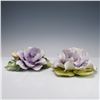 Image 1 : 2pc Capodimonte Porcelain Floral Sculpture and Candleholder