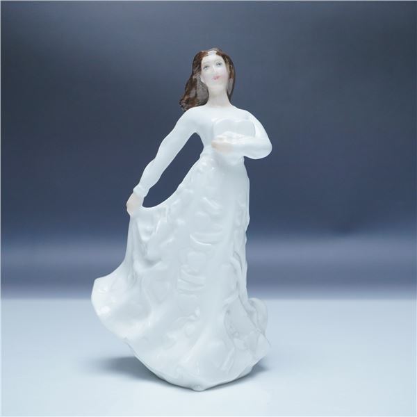 Royal Doulton Figurine, Loving Thoughts HN3948