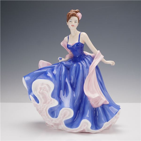 Royal Doulton Pretty Ladies Bone China Figurine, First Love HN5145