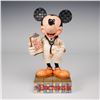 Image 1 : Walt Disney Showcase Collection, The Doctor Is In