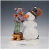 Image 2 : Goebel Hummel Figurine, Making New Friends, Signed