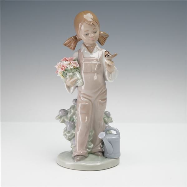 Lladro Porcelain Figurine Spring Girl 01005217