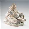 Image 1 : Lladro Porcelain Figurine, Friendship 1001230