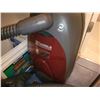 Image 8 : Kenmore Vacuum & Cleaning B