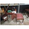 Image 1 : Singer Sewing Machine & Cabinet A