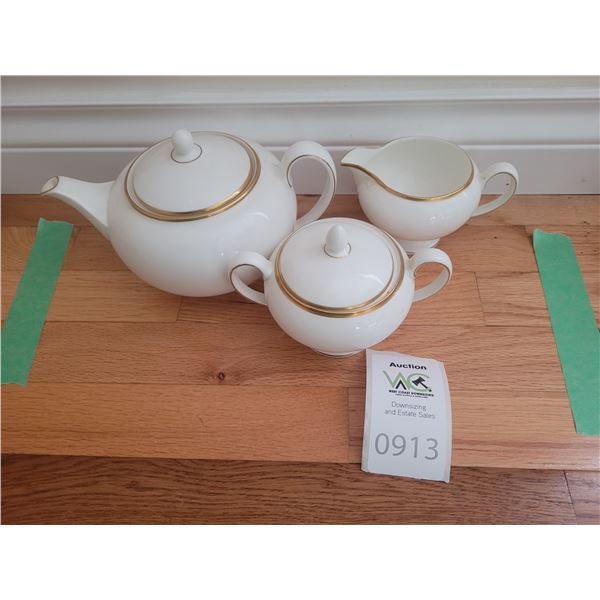 Wedgewood China 'California' A