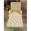 Image 1 : Pier One Chair & Ottoman A