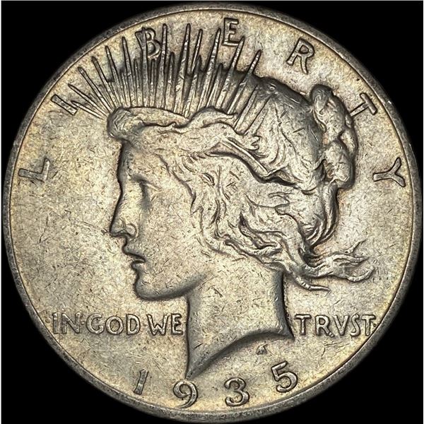 1935 Silver Peace Dollar NEARLY UNCIRCULATED