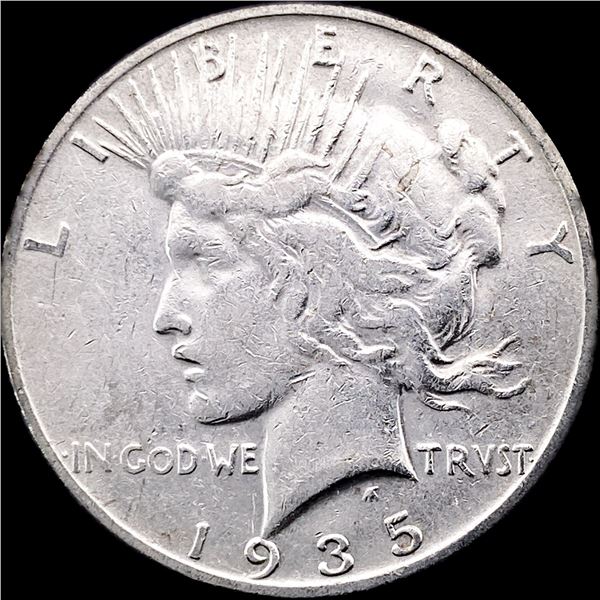 1935 Silver Peace Dollar CLOSELY UNCIRCULATED