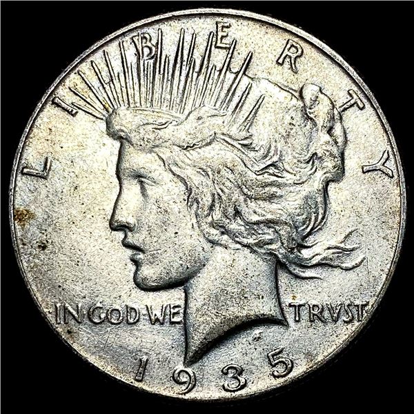 1935 Silver Peace Dollar NEARLY UNCIRCULATED
