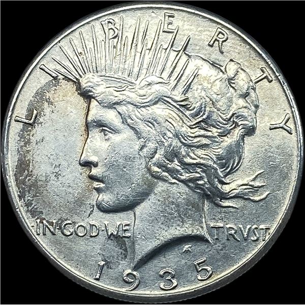 1935 Silver Peace Dollar CLOSELY UNCIRCULATED