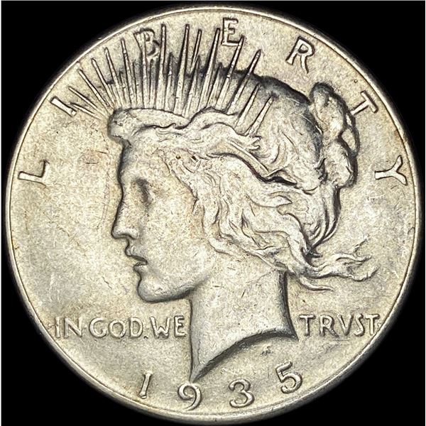 1935 Silver Peace Dollar CLOSELY UNCIRCULATED
