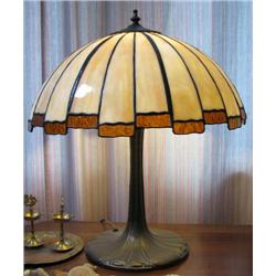 Tiffany Style Stained Glass Lamp