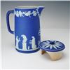 Image 4 : Wedgwood Blue Jasperware Lidded Pitcher