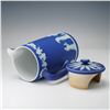 Image 5 : Wedgwood Blue Jasperware Lidded Pitcher