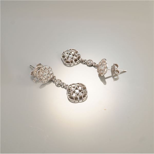 Pair of 18K White Gold 0.37ctw Diamond Dangle Earrings