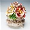 Image 4 : 3pc Capodimonte Porcelain Floral Centerpiece and Table Decorations