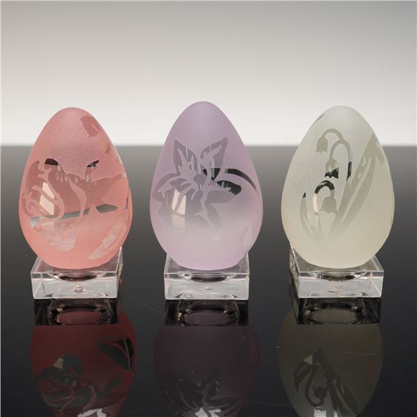 3pc Clear and Frosted Glass Etched Floral Egg Figurines with Bases