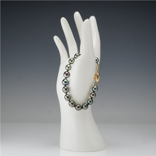 14K Gold Black Pearl Bracelet