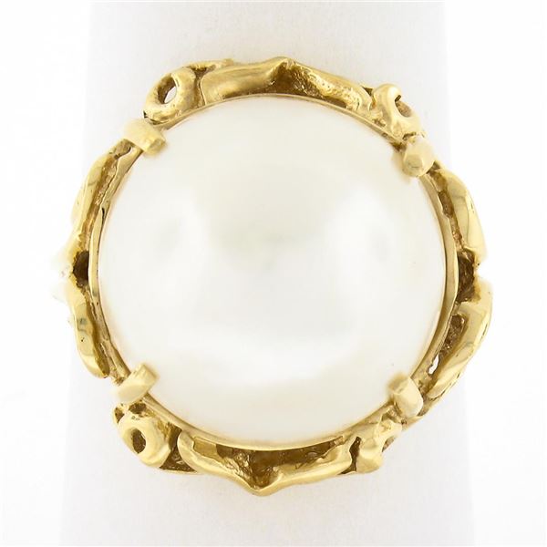 Vintage 14K Yellow Gold Large 14.8mm Mabe Pearl Open Work w/ Grooved Band Ring