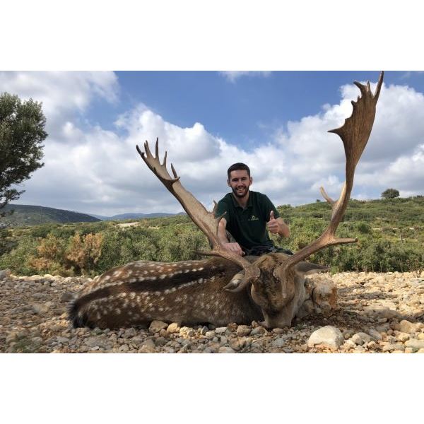 LA ESPADELLA SPAIN:  4 DAY/3 NIGHT "HUNTERS CHOICE" HUNT IN SPAIN FOR 1 HUNTER AND 1 OBSERVER