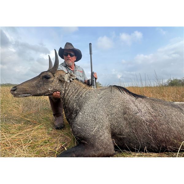 2 ½ DAY, 3 NIGHT HUNT IN  SOUTH TEXAS FOR NILGAI FOR ONE HUNTER