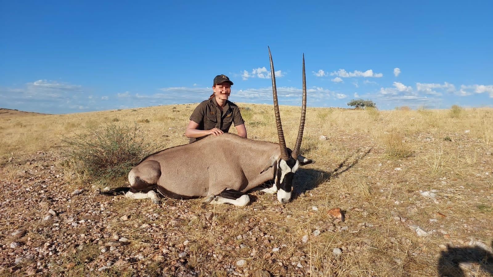 Orix Springbok 7 Day Safari for 1 Oryx, 1 Springbok, 1 Warthog for 2 Hunters to share ...