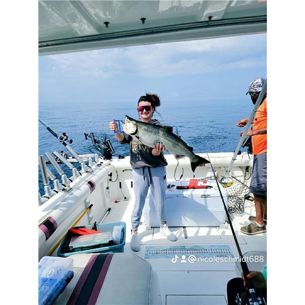 1 Day (5-6 hours) walleye trolling on Saginaw Bay for up to 4 Anglers OR 1 Day (5-6 hours) jigging f