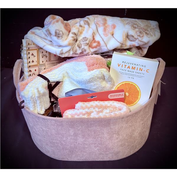 LADIES' BASKET