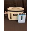Image 1 : Yeti Hopper Flip Cooler and Ice pack