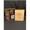 Image 1 : Full Curl Whiskey Set with box and glasses