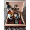 Image 1 : Cigar and Whiskey Package