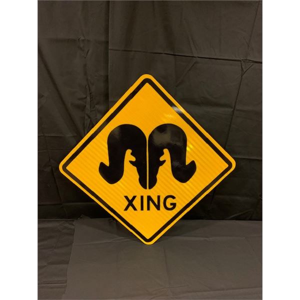 Large Sheep Xing Sign