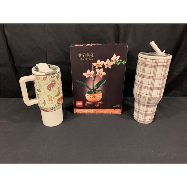 Mini Orchard Lego with two Hydrojugs