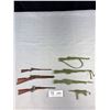 Image 1 : Lot of 7 Vintage Toy Rifles, 6 Rifles Measure 7-8" 1 Sma;;er